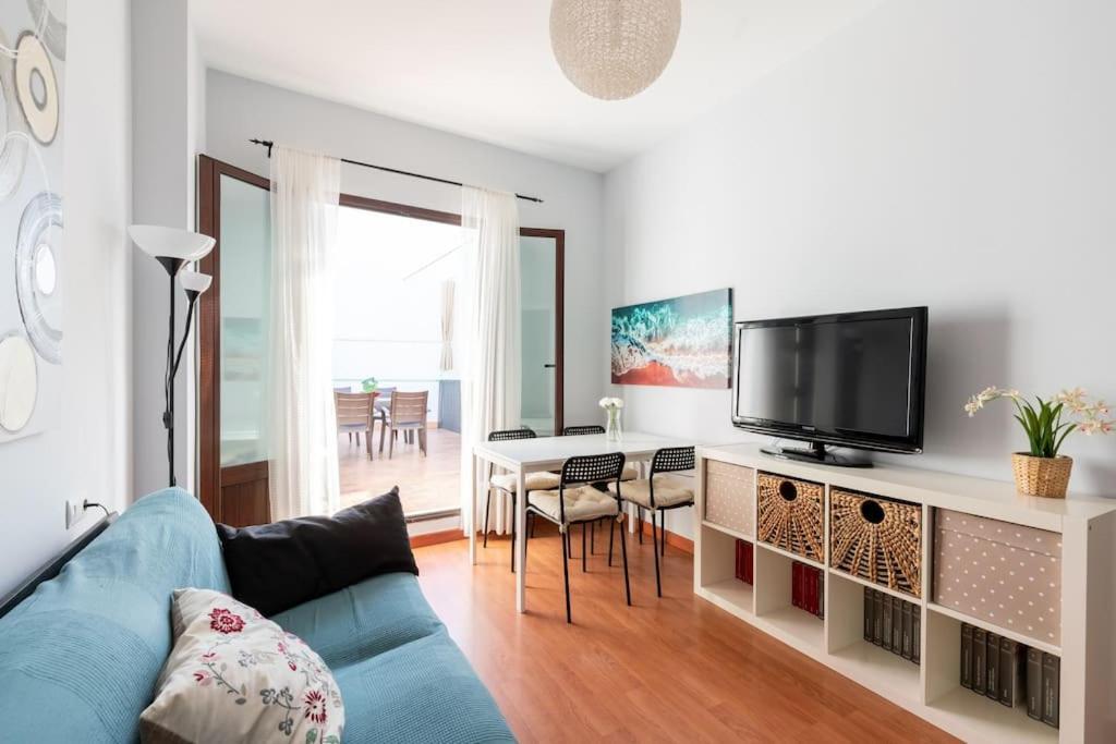 Comodo Apartamento En Алмонте Екстериор снимка