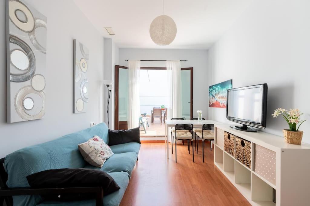 Comodo Apartamento En Алмонте Екстериор снимка