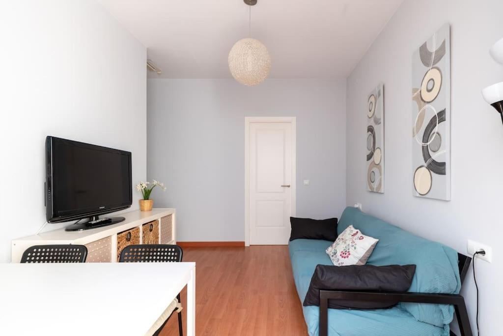 Comodo Apartamento En Алмонте Екстериор снимка
