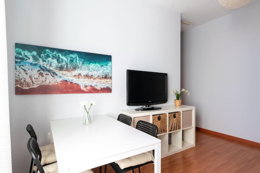 Comodo Apartamento En Алмонте Екстериор снимка